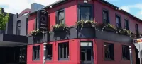 Queens Head Hotel Hotels in Lutana