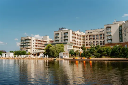 Radisson, Завидово (Рэдиссон) Отели в г. 