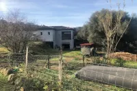 House with pool Hotels in Sartène