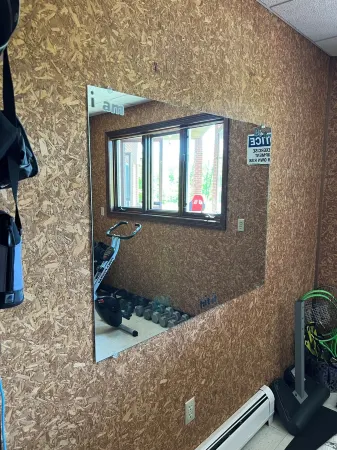 Entire private apartment suite in home with own entrance, views and private gym.