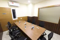 Hotel Abirami Residency