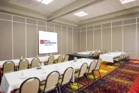 Hilton Garden Inn Independence - 3-Sterne