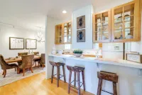 1 Mi to Indiana Dunes NP: Spacious Gary Home!