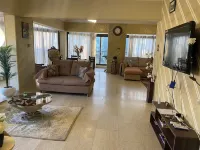 Central beautiful apartment with Nile view /jacuzzi in the center of Cairo Hotels in Oula