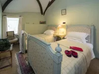 A HEAVENLY RETREAT WITH OFF-STREET PARKING Hotels in Dunster