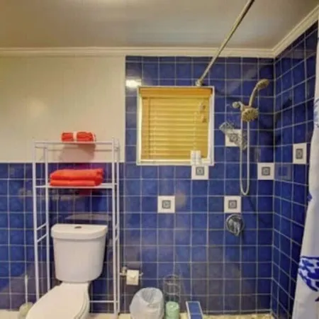 1BD retreat w/ BBQ: Close to Bahamar & Beach