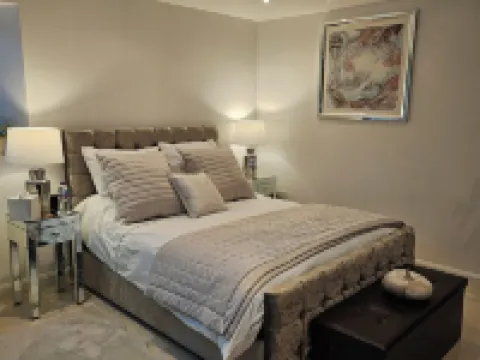 Beautiful One Bed Studio (dog friendly)