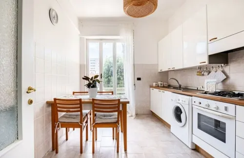 Apartment great location! Rome Jubilee 2025 アプリーリアのホテル