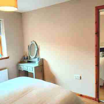 Heart of Inverness - Walk to All Rooms