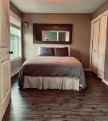 Executive central Nanaimo townhouse close to all amenities