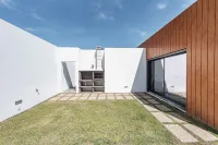 Luxurious and spacious house in Azeitão Các khách sạn ở São Simão