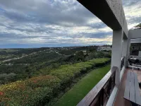 Castleton 19B Family friendly  apartment, in a secure resort, in Plettenberg Bay