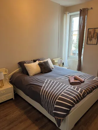 Apartment F2 downtown Nogent -Le-Rotrou Отели в г. Ножан-ле-Ротру