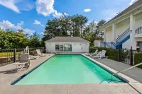 Baymont by Wyndham Forest City