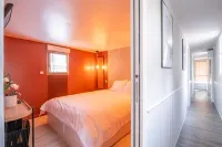 Maison sur L'eau à 4ominutes de Paris