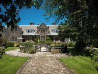Bliss @ Pickwell Manor - amazing apartment in this manor house with hot tub Hotéis em Croyde