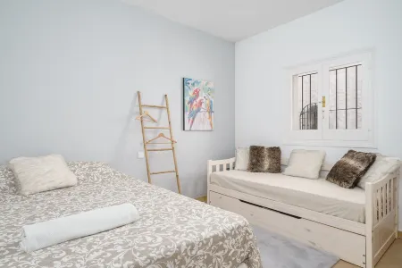 2 Bed/Bath garden apartment with easy access to Golf, Restaurants, Spa and Beach Отели в г. Эль Параисо