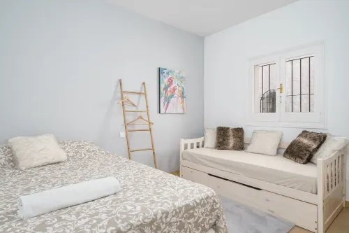 2 Bed/Bath garden apartment with easy access to Golf, Restaurants, Spa and Beach