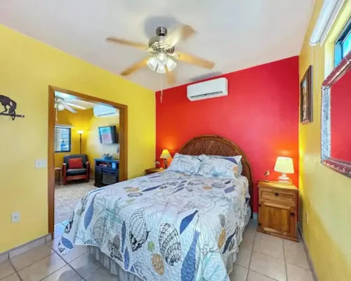 Charming 1-BR house, Bahía la Choya, Starlink WiFi, AC, roof deck, dog friendly Hotels in Rocky Point