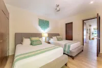 Lagoon Front Infinity Pool Paddleboard and Fun Puerto Aventuras - spa
