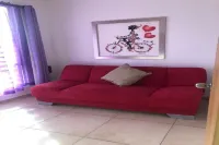 Casa Jarreteaderas muy bien ubicada