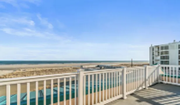 4bd Beachfront Condo w/Pool & Ocean Views Hotels in Wildwood Crest
