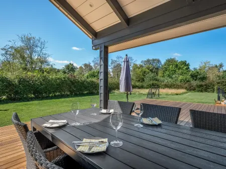 "Alrike" - 850m from the Sea