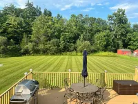 Stylish, clean and comfortable 4-bedroom country home located in Accord