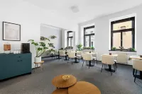 Riverside Hotel by Goodnite cz