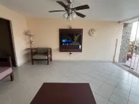 Resting villa overlooking Acapulco Bay