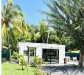 Almendra Beach Place Hotels in 