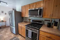 4-Bedroom Home with Fenced Backyard Hotels in Lander