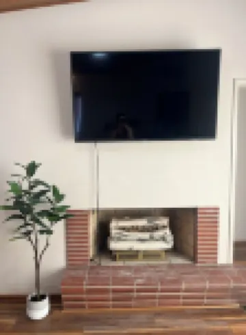 Retro Home Close to Campus