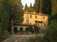 A Beautiful Tuscan Villa; a Large Private Pool, Spacious Grounds & Cinema Room. Hotel a Chianni