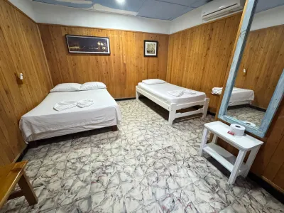 Hostal Luna Llena Hoteller i Getsemani
