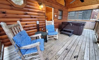 Urban Escape - 1BR King Cabin