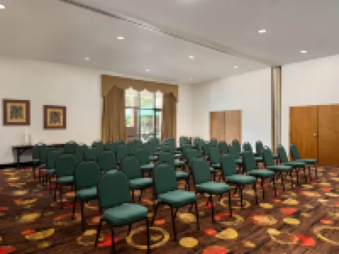 Days Inn by Wyndham Lexington Hotels in Davidson County