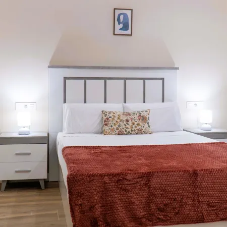 Apartamentos Doña Berenguela by gaiarooms