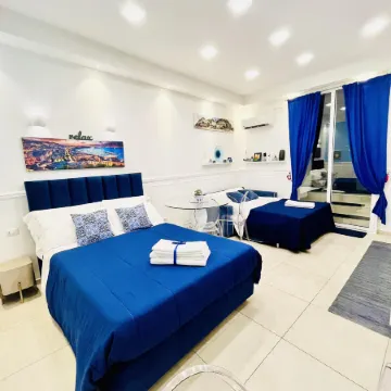 Donn’Anna Naples City Center