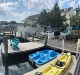 Waterfront Sky Villa • 2nd FL • 2/3Br 2.5BTH • Jacuzzi Dock Kayaks Arcade Beach