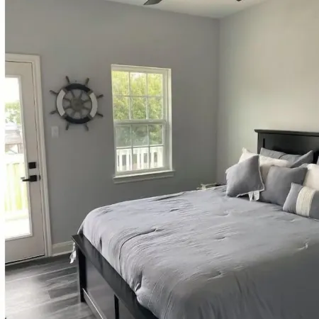 Cozy Coastal Cottage