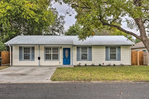 Pet-Friendly Georgetown Home < 1 Mi to Dtwn! - Pet friendly