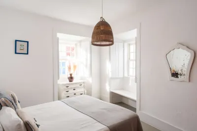 Central Ericeira - Light Filled with Terrace Hotel in zona Mafra Palace Library