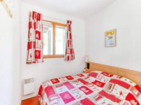 2 Room Apartment 6 People - Budget