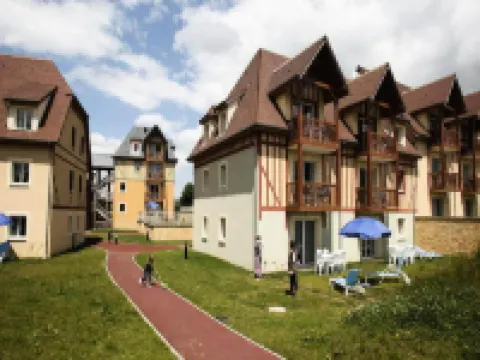 The Deauville Farm apartment Hotels in Saint-Arnoult
