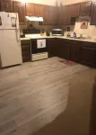 Hchideaway-Quiet, Cottagelike!  Pet Friendly!  Queen Bed! - 3-Star