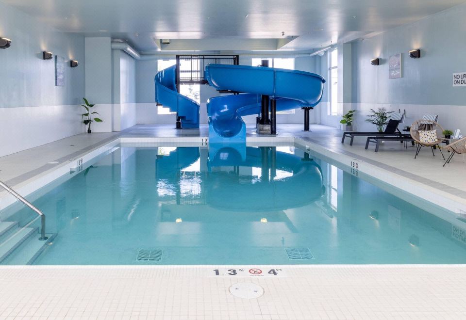 Radisson Blu Conference and Airport Hotel Over view