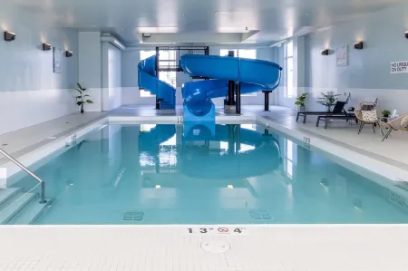 Radisson Hotel & Conference Centre Calgary Airport Отели рядом с Аэропорт Калгари