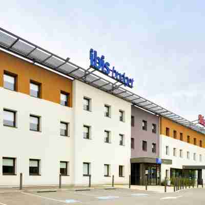ibis budget Montceau-les-Mines Hotel Exterior