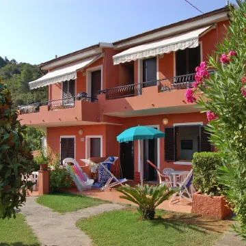 Apartment in Capoliveri near Sandy Beaches